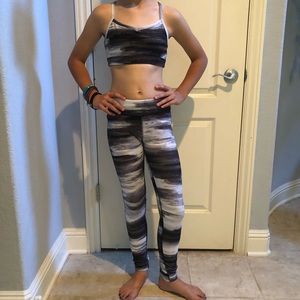 Girls athletic wear Bra and Pants set